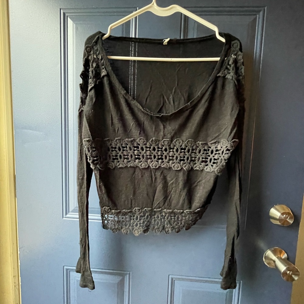 Black, size L, (no tags) crop top with lace detail. Fall winter holiday ready!